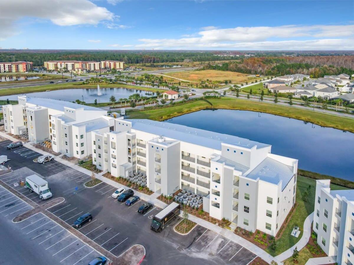 Gorgeous 2Br Lakeview Condo With Waterpark Kissimmee Eksteriør billede