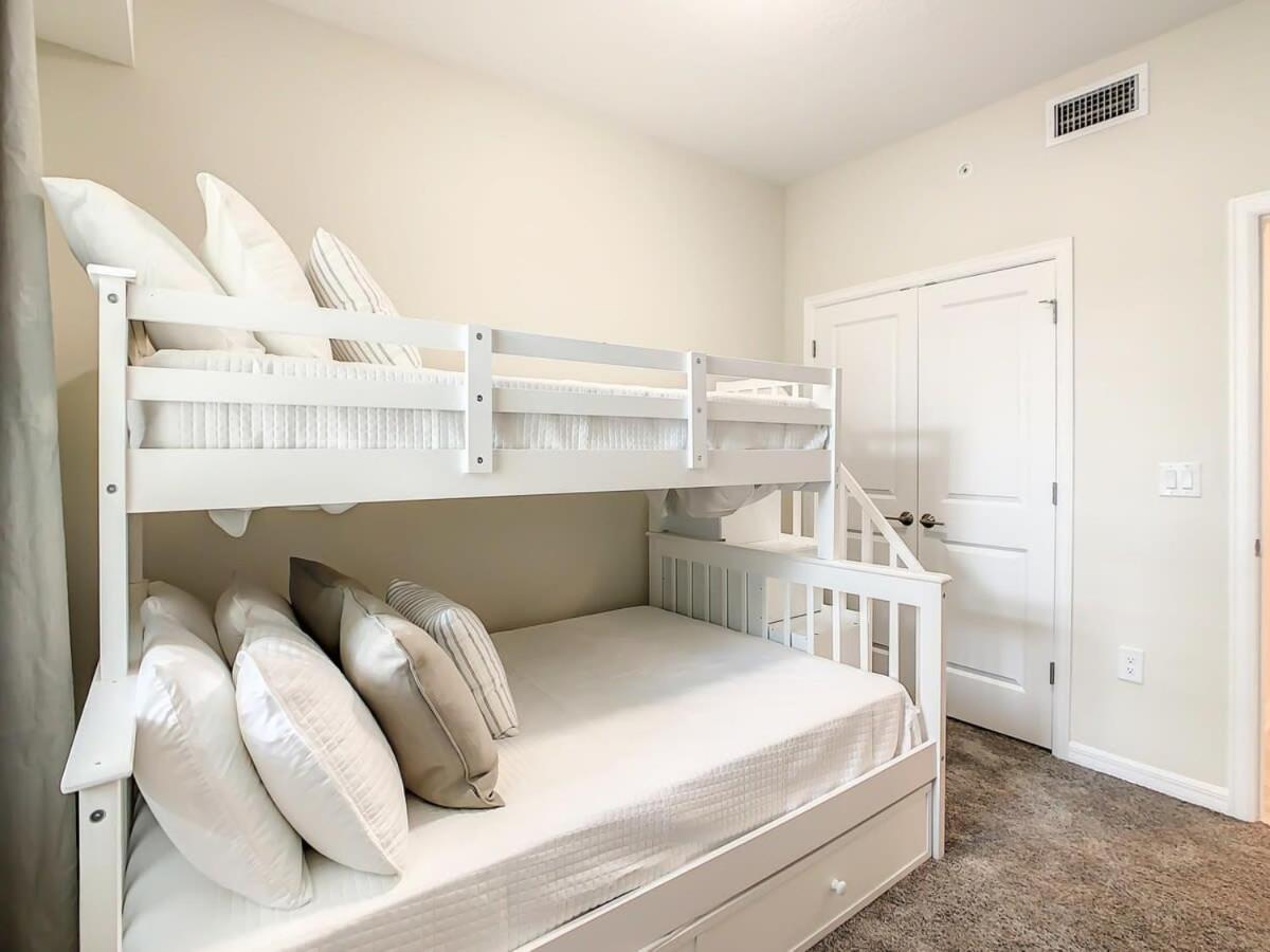 Gorgeous 2Br Lakeview Condo With Waterpark Kissimmee Eksteriør billede